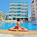 Mesut Hotel 4*